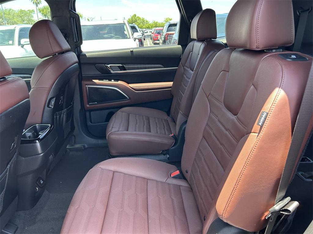new 2025 Kia Telluride car, priced at $52,820