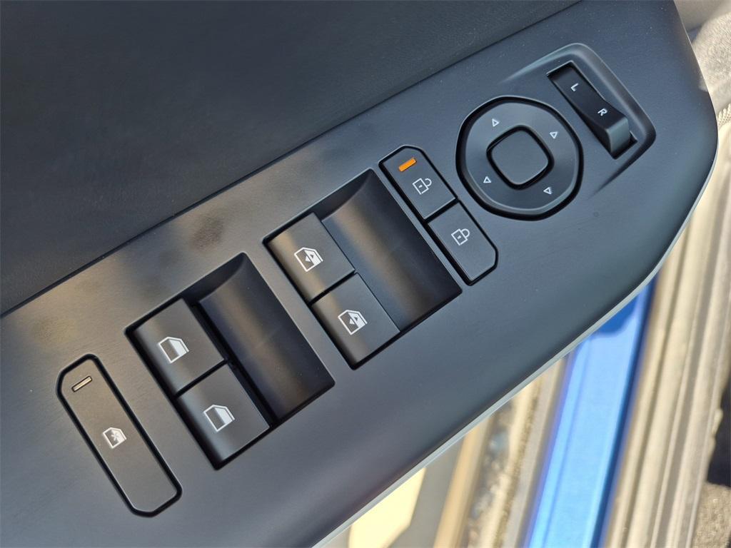 new 2025 Kia K4 car, priced at $23,600
