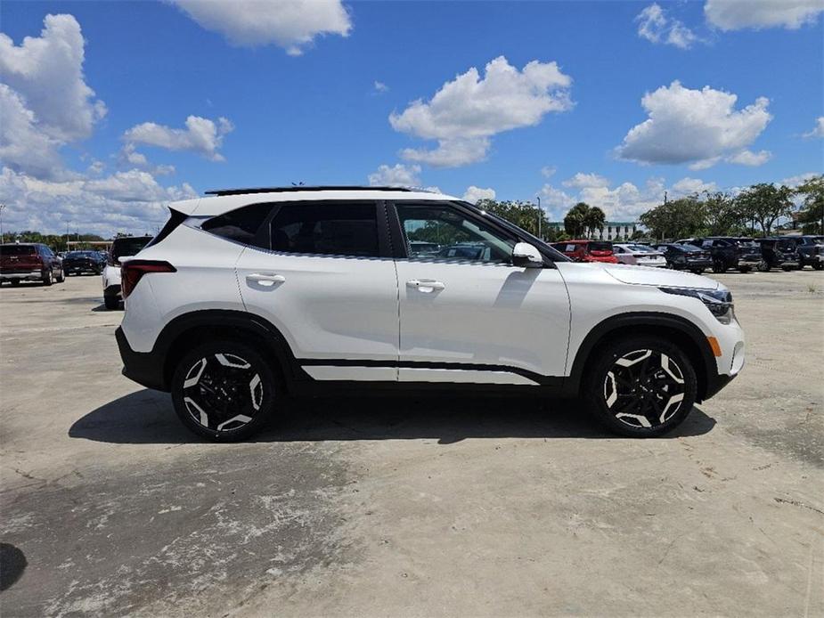 new 2025 Kia Seltos car, priced at $30,997