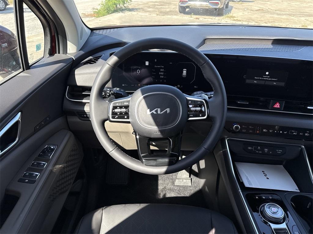 new 2025 Kia Carnival Hybrid car, priced at $48,600