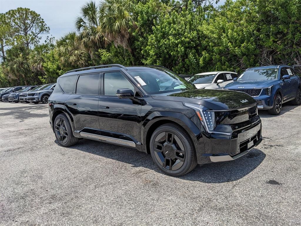 new 2026 Kia EV9 car, priced at $71,120