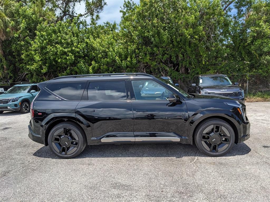new 2026 Kia EV9 car, priced at $71,120