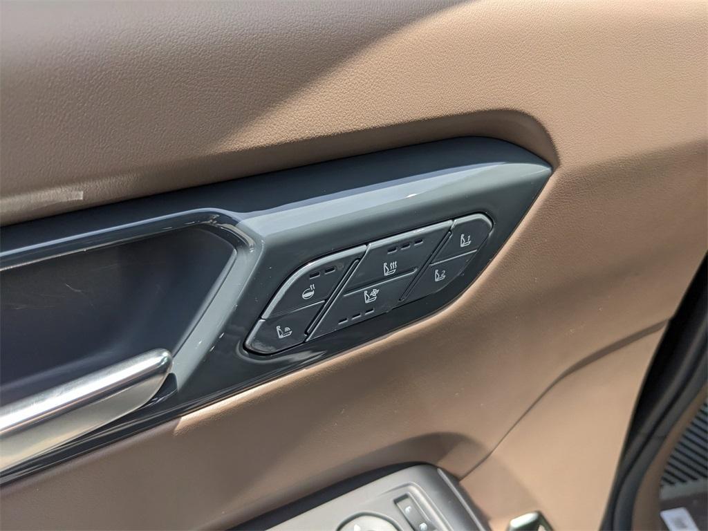 new 2026 Kia EV9 car, priced at $71,120