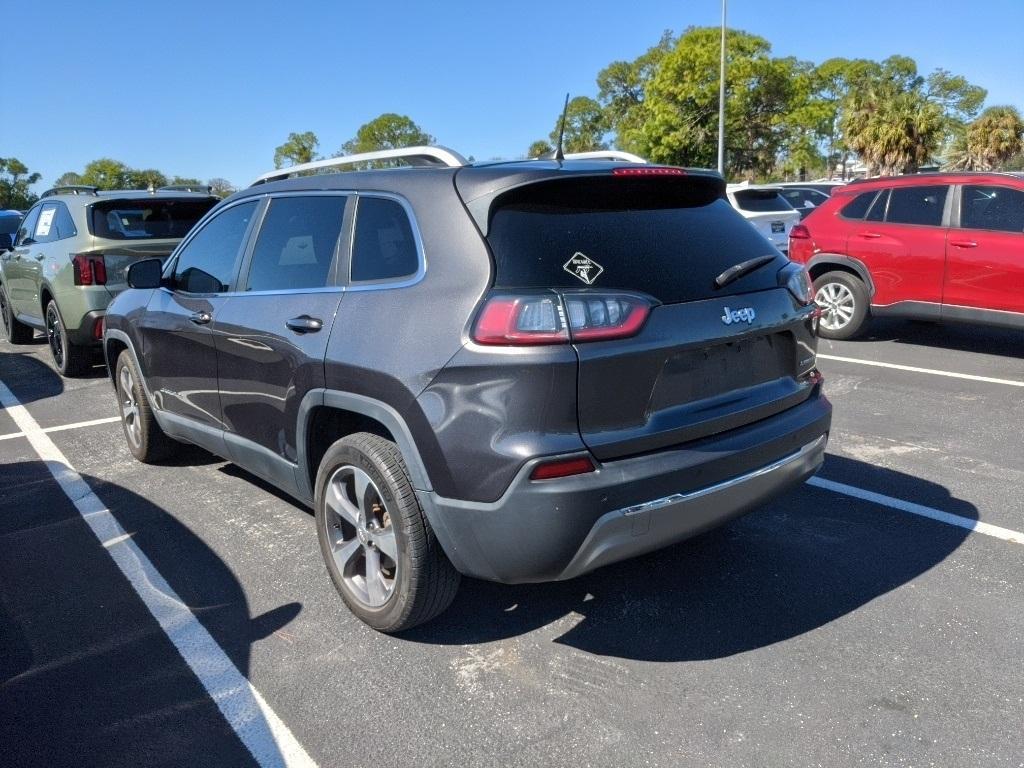 used 2020 Jeep Cherokee car, priced at $13,501