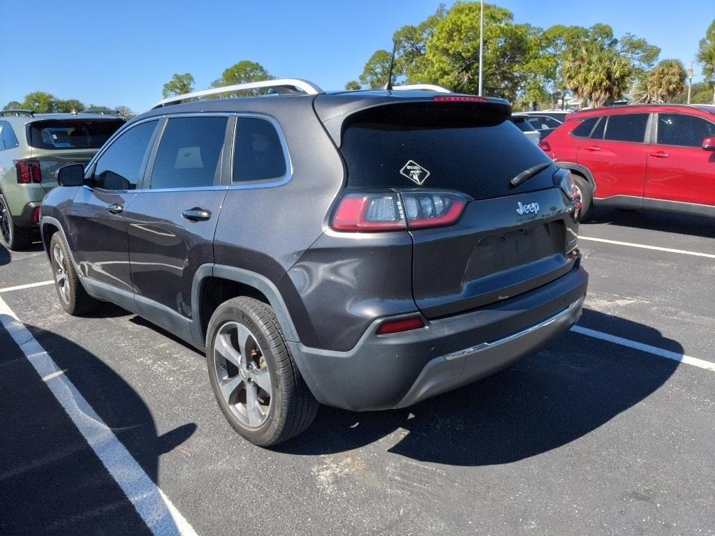 used 2020 Jeep Cherokee car, priced at $13,501