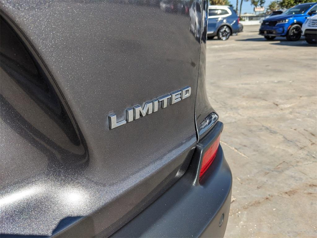 used 2020 Jeep Cherokee car, priced at $11,783