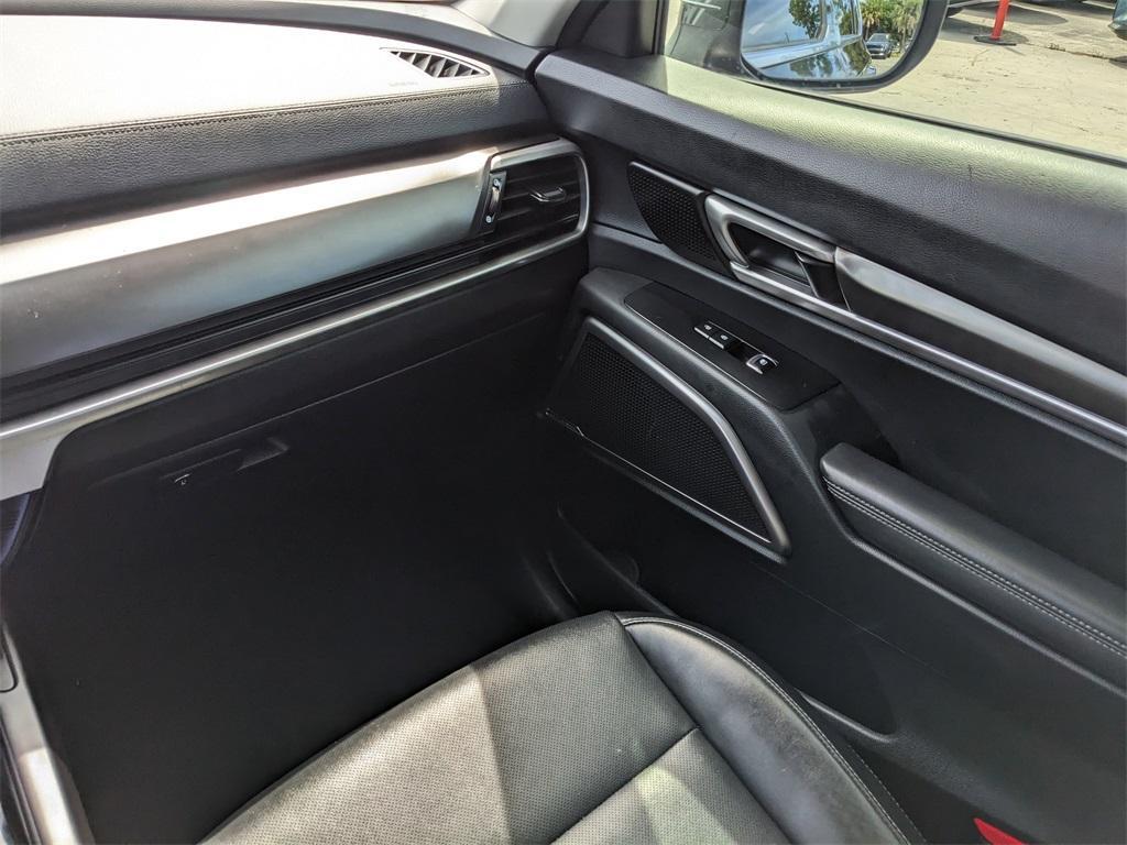 used 2024 Kia Telluride car, priced at $31,992