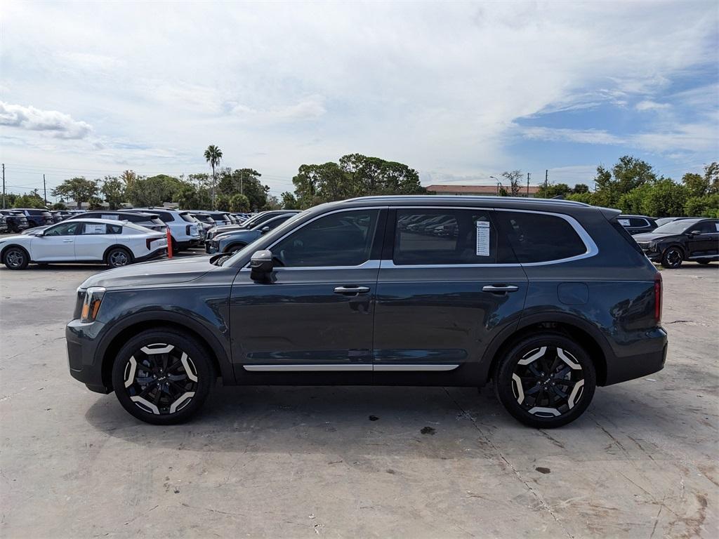 used 2024 Kia Telluride car, priced at $31,992