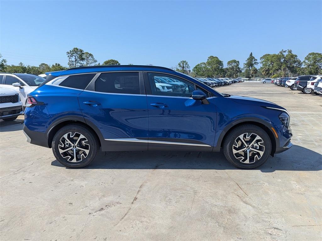new 2025 Kia Sportage car, priced at $31,060