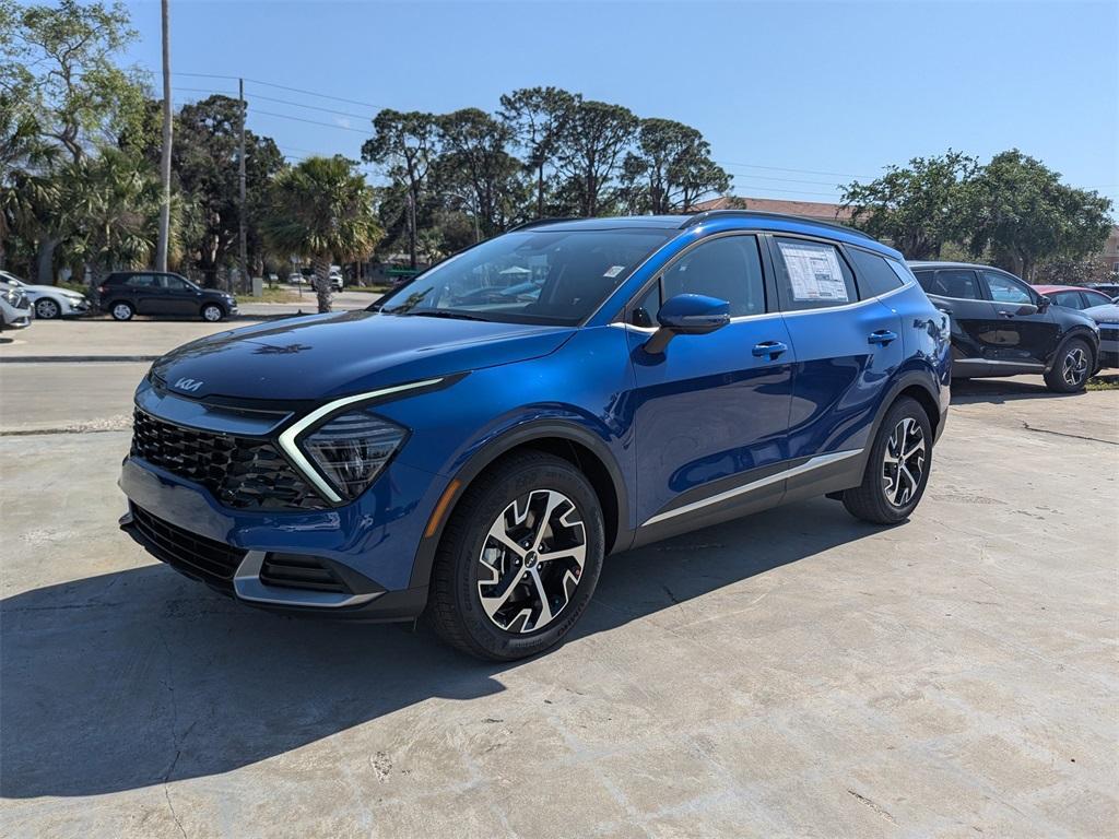 new 2025 Kia Sportage car, priced at $31,060