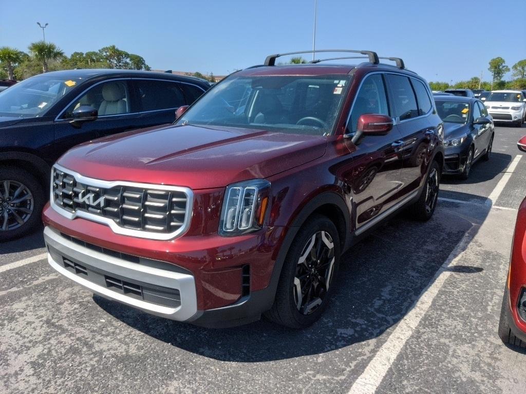 used 2024 Kia Telluride car, priced at $33,501