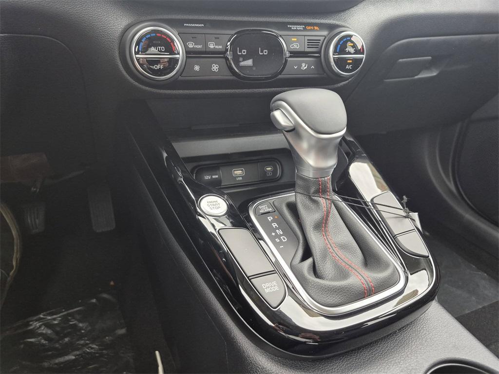 new 2025 Kia Soul car, priced at $25,360