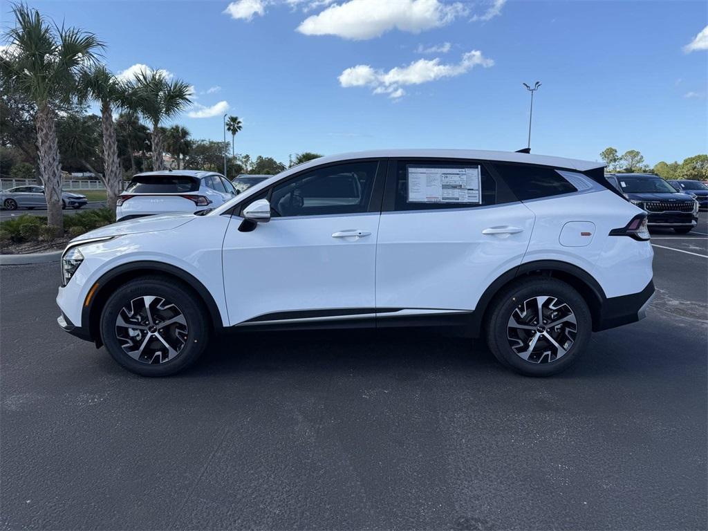 new 2025 Kia Sportage car, priced at $29,955