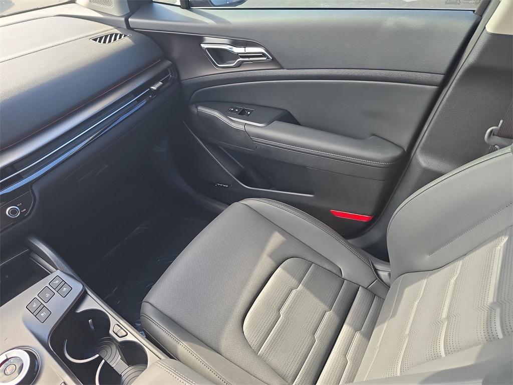 new 2026 Kia Sportage Hybrid car, priced at $41,560