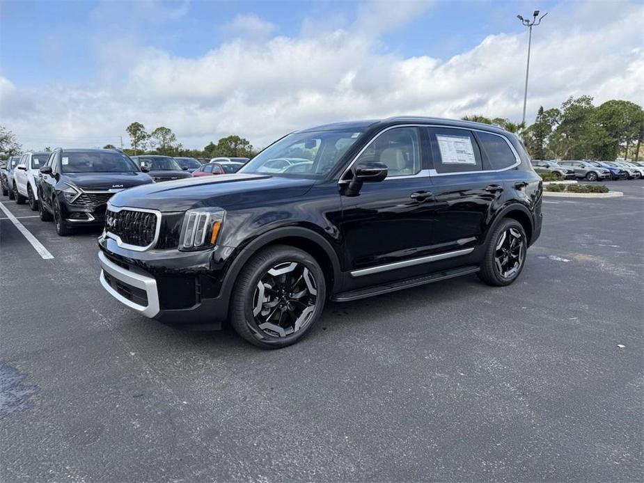 new 2025 Kia Telluride car, priced at $45,395