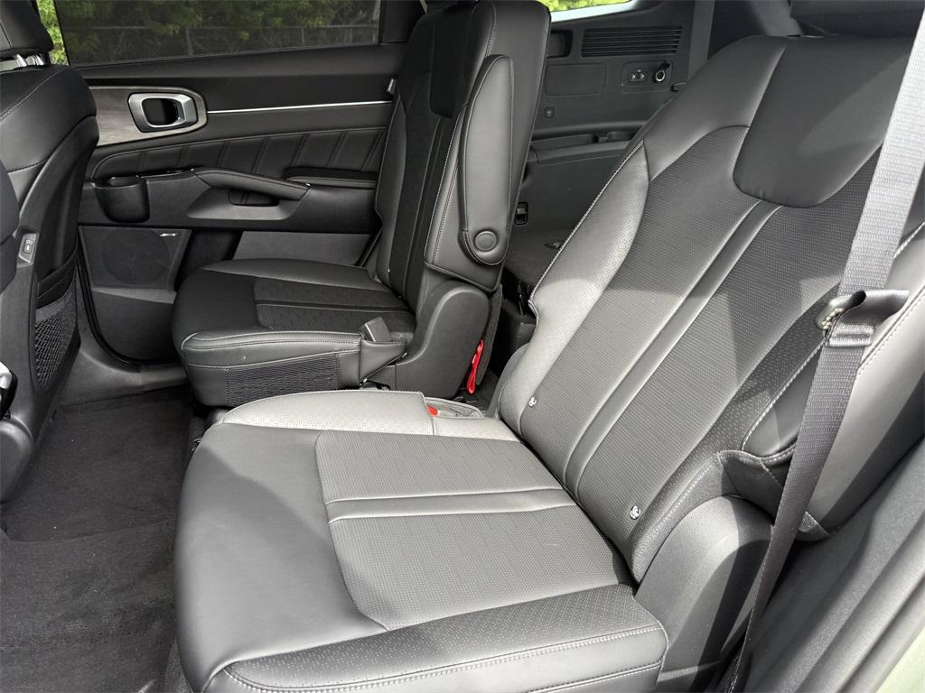 new 2026 Kia Sorento car, priced at $39,766