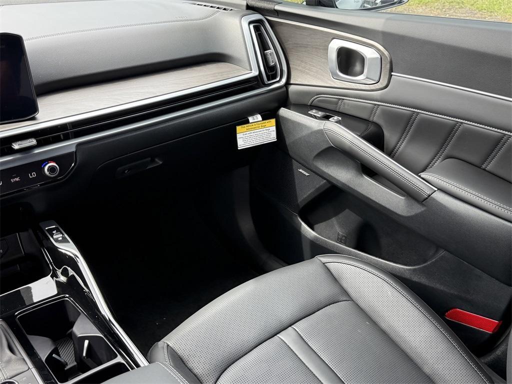 new 2026 Kia Sorento car, priced at $39,766