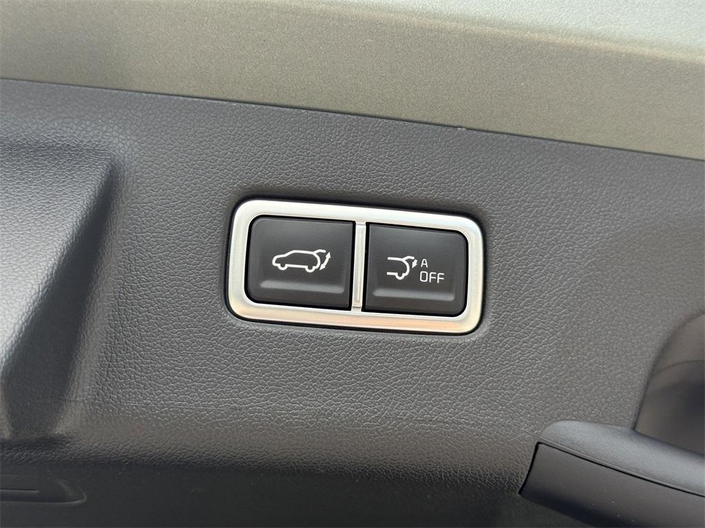 new 2026 Kia Sorento car, priced at $39,766