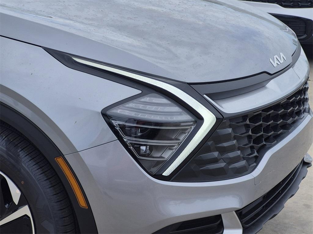 new 2025 Kia Sportage Hybrid car, priced at $29,710