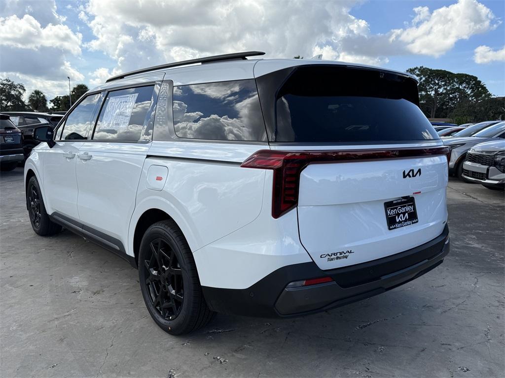 new 2026 Kia Carnival Hybrid car, priced at $54,365