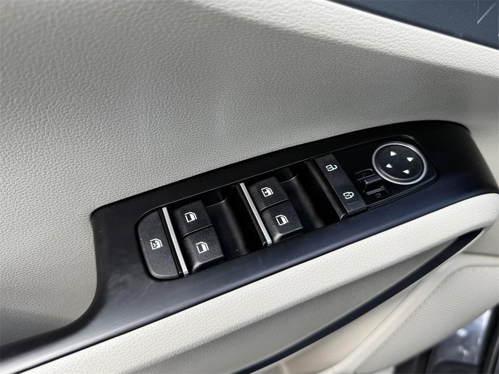 used 2023 Kia Soul car, priced at $18,451