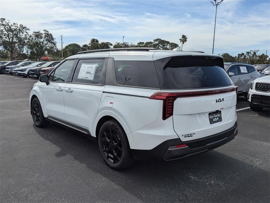 new 2025 Kia Carnival car, priced at $52,490