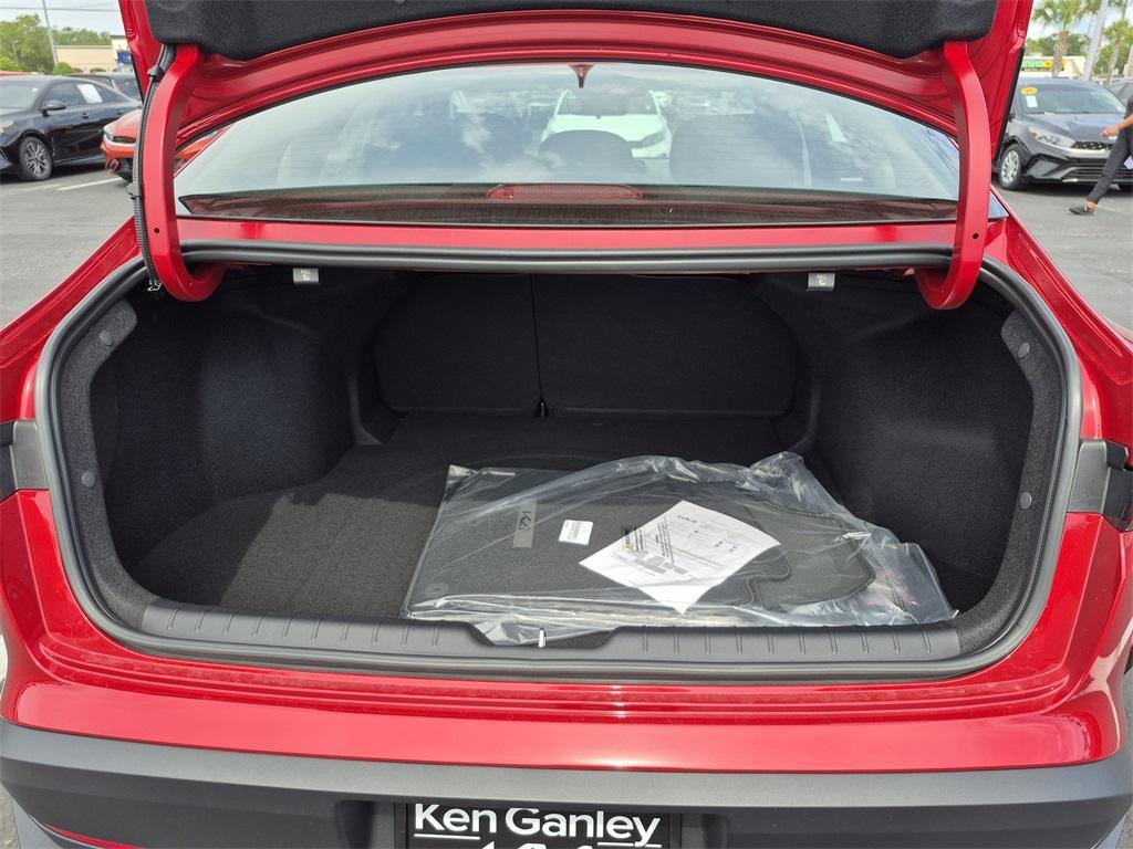 new 2025 Kia K4 car, priced at $21,218