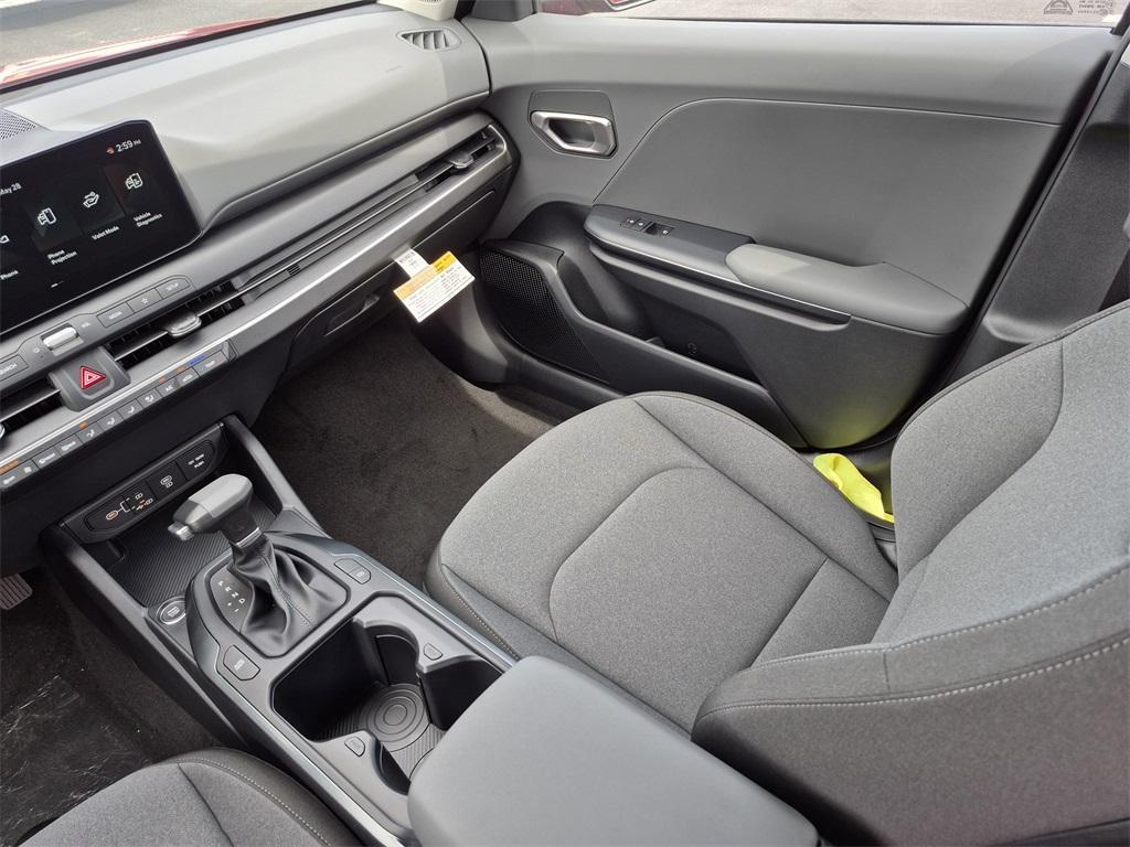 new 2025 Kia K4 car, priced at $21,218