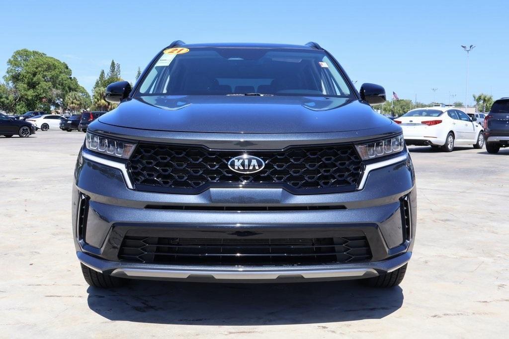 used 2021 Kia Sorento car, priced at $27,595