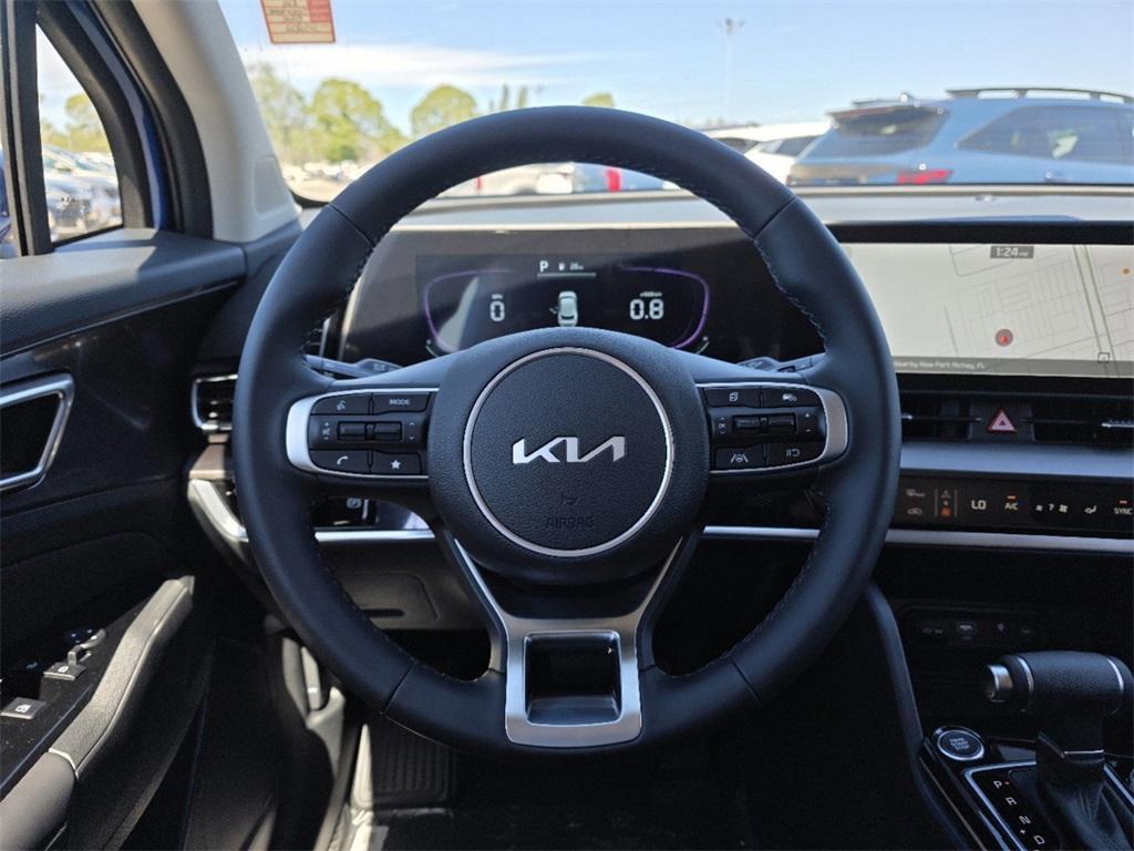 new 2025 Kia Sportage car, priced at $31,255
