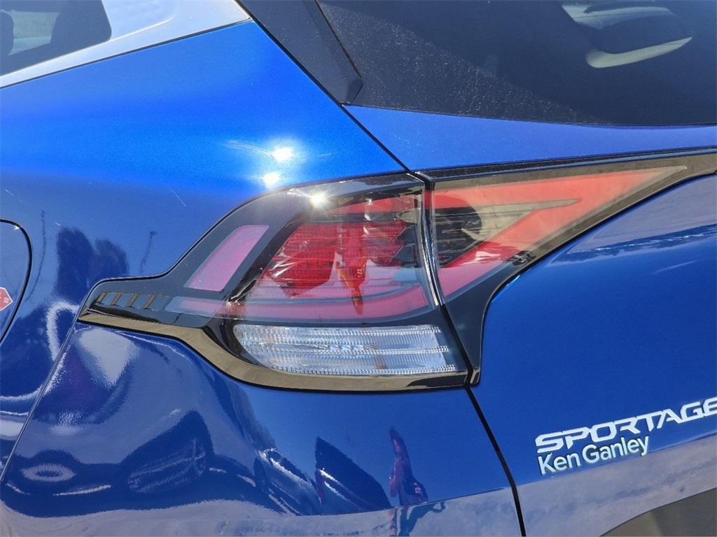 new 2025 Kia Sportage car, priced at $31,255