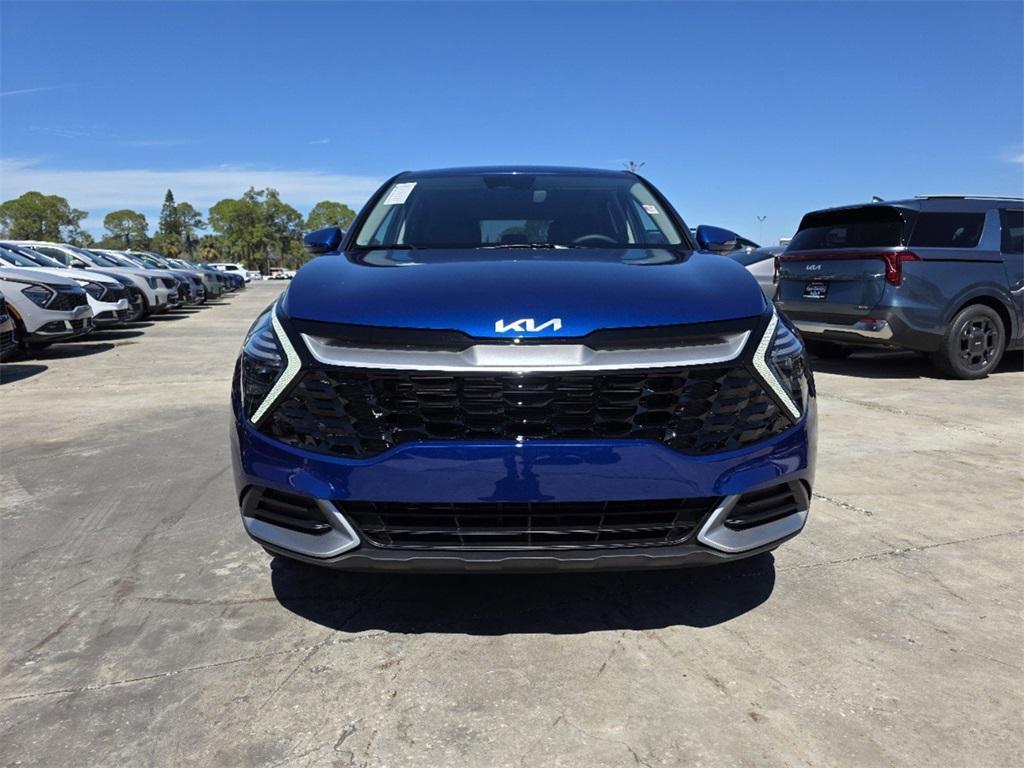 new 2025 Kia Sportage car, priced at $31,255