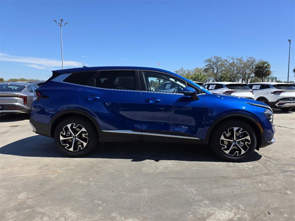 new 2025 Kia Sportage car, priced at $31,255