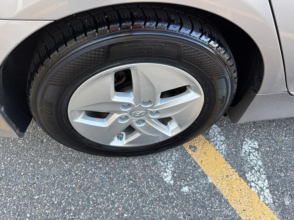 used 2011 Hyundai Sonata Hybrid car