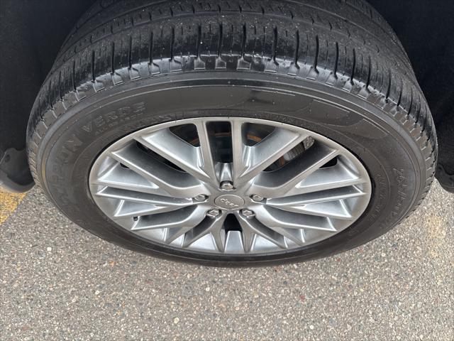 used 2018 Jeep Grand Cherokee car, priced at $18,999