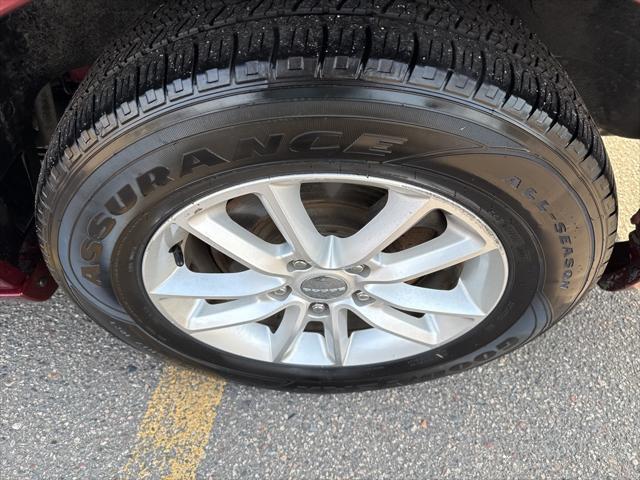 used 2020 Dodge Grand Caravan car, priced at $11,999