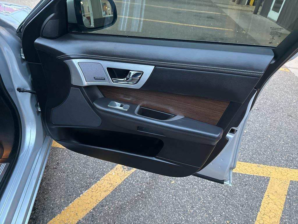 used 2015 Jaguar XF car