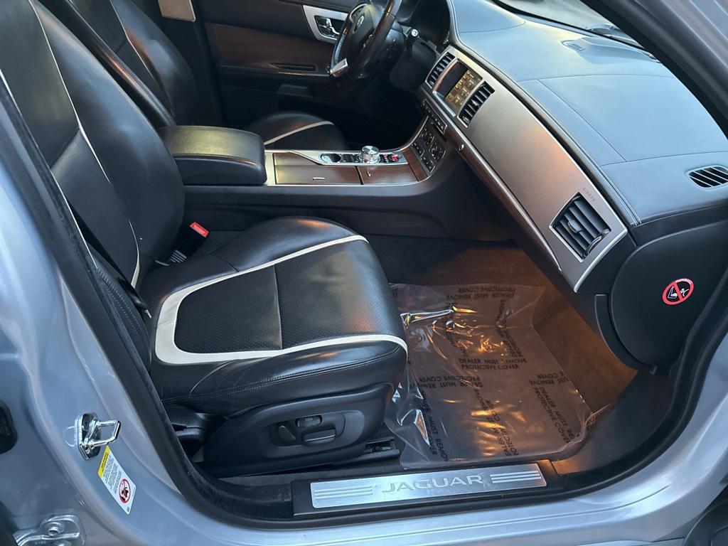 used 2015 Jaguar XF car