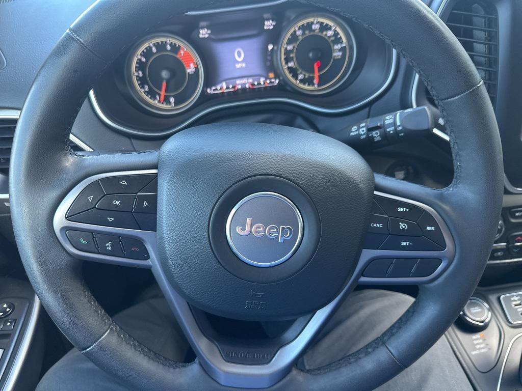 used 2022 Jeep Cherokee car, priced at $20,497