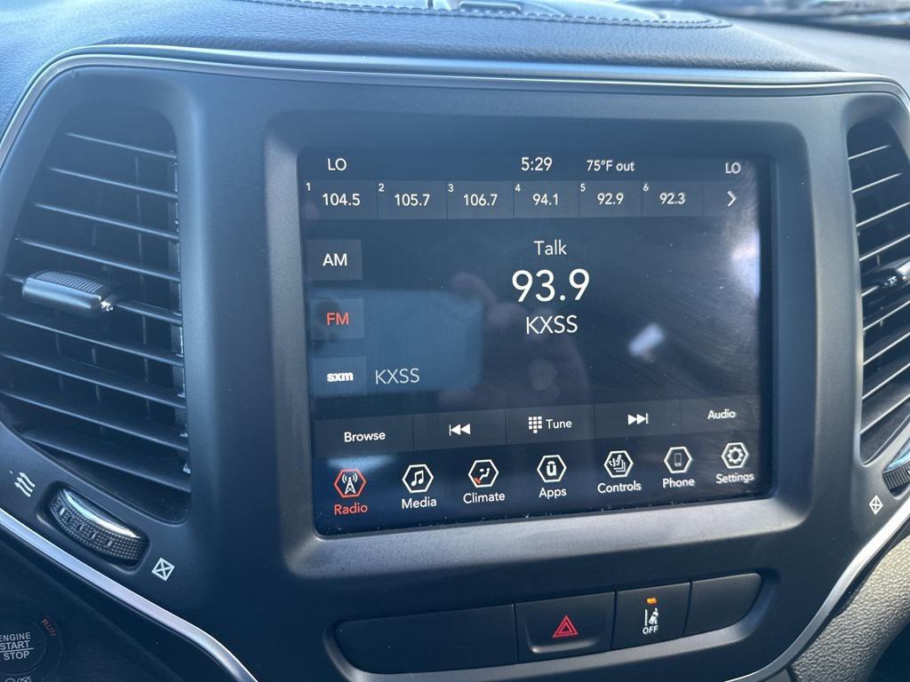 used 2022 Jeep Cherokee car, priced at $20,497