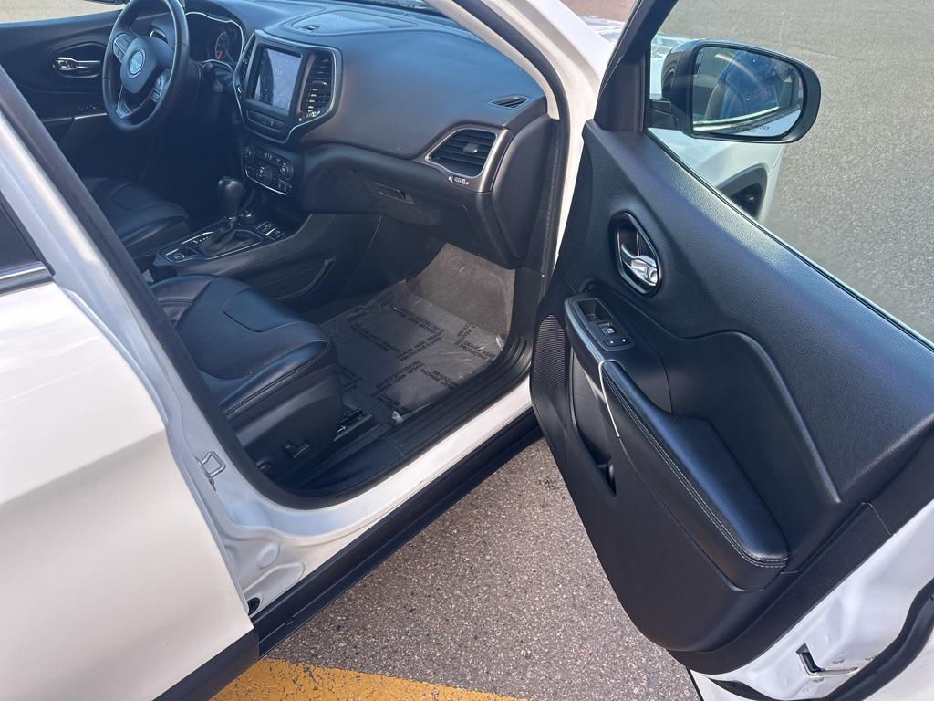 used 2022 Jeep Cherokee car, priced at $20,497