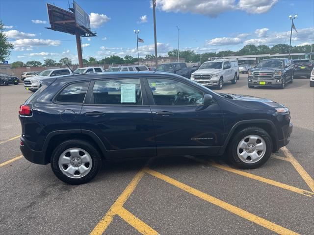 used 2015 Jeep Cherokee car, priced at $10,999