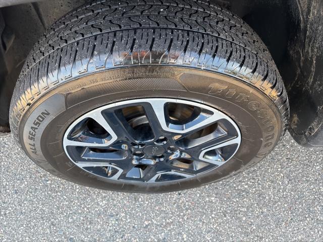 used 2019 Jeep Compass car, priced at $16,999