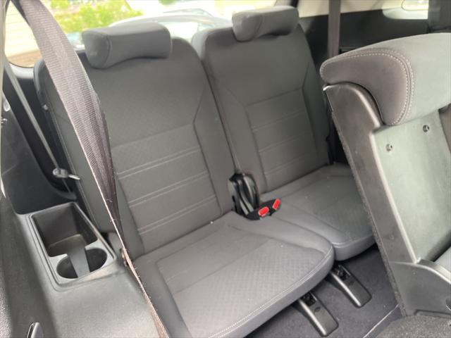 used 2019 Kia Sorento car, priced at $14,999