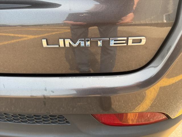 used 2020 Jeep Compass car, priced at $11,999
