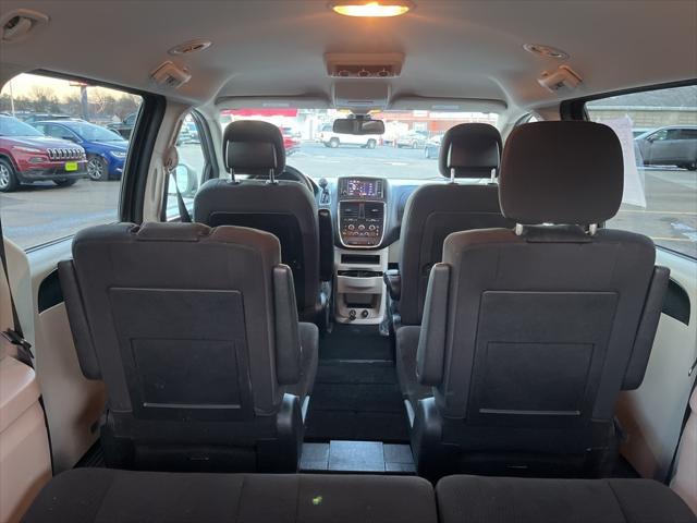 used 2019 Dodge Grand Caravan car