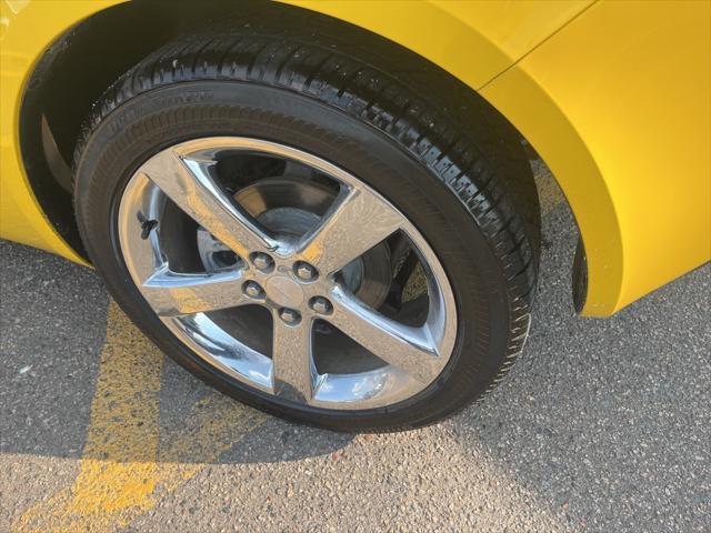 used 2007 Pontiac Solstice car, priced at $12,999