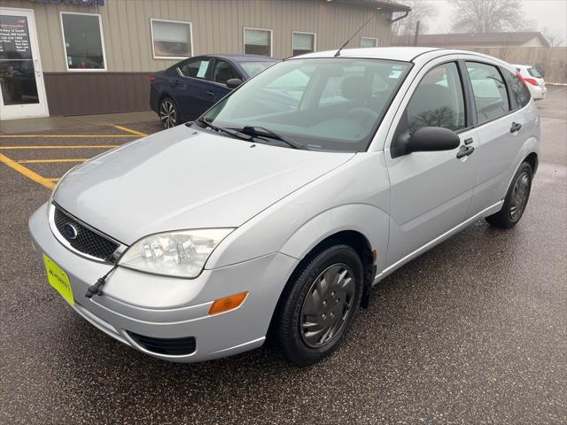 used 2007 Ford Focus car, priced at $2,998