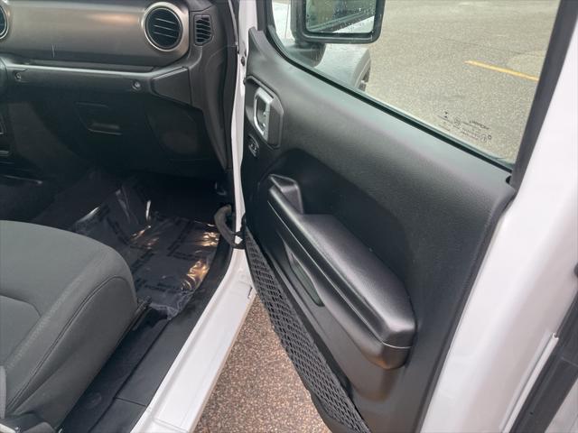 used 2020 Jeep Gladiator car, priced at $26,999