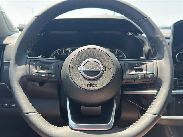 new 2025 Nissan Pathfinder car, priced at $44,156